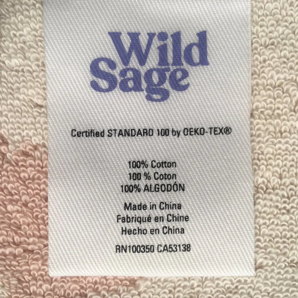 3 Wild Sage Maisie Daisy PINK & IVORY Floral Pattern 30x54 BATH Towels w/Fringe